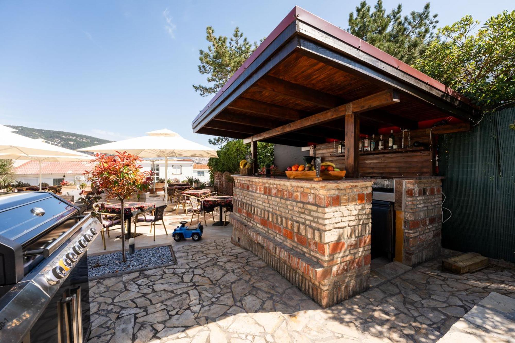 Bed & Breakfast Villa Terezija Baska  Exterior photo